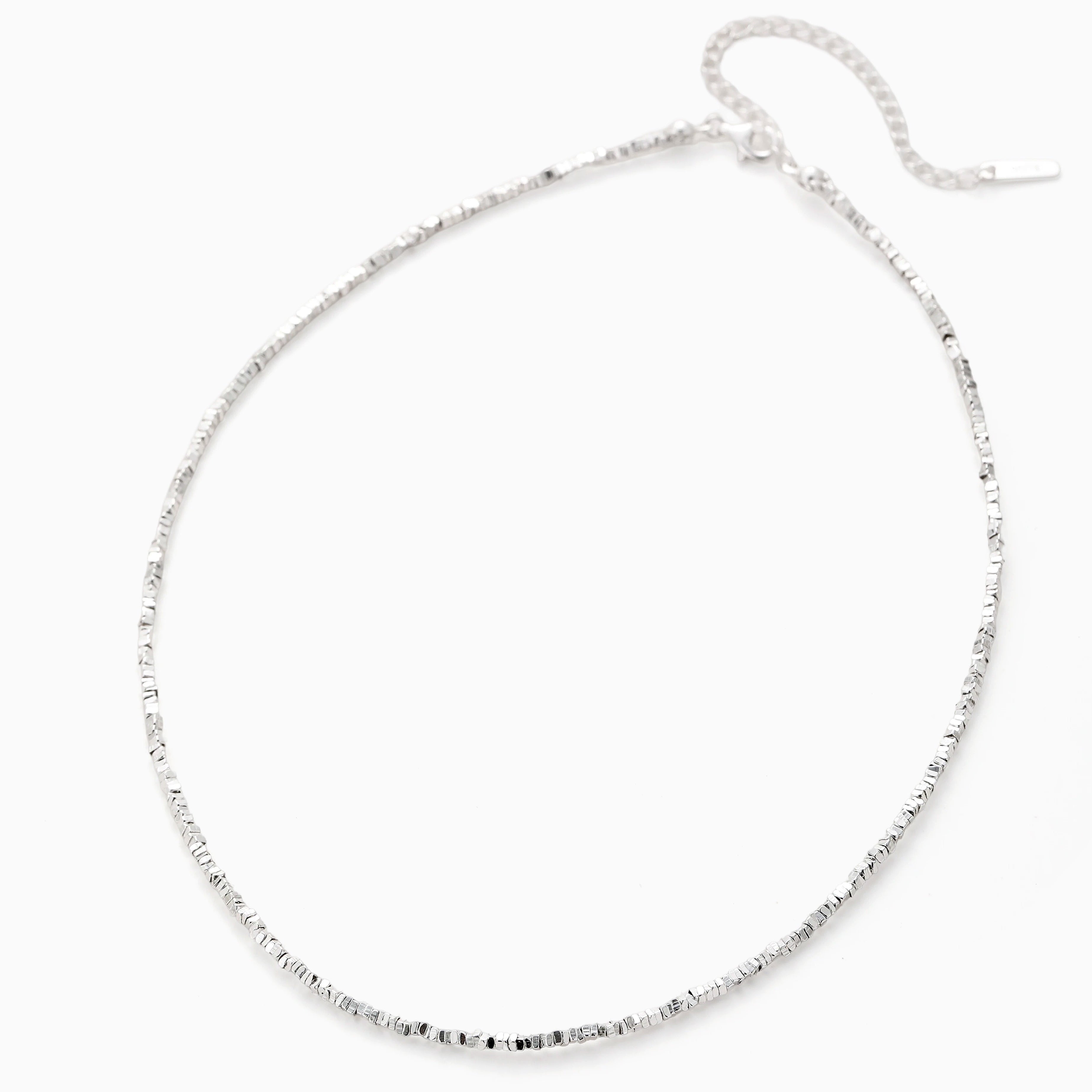 FACETED SQUARE BEAD NECKLACE