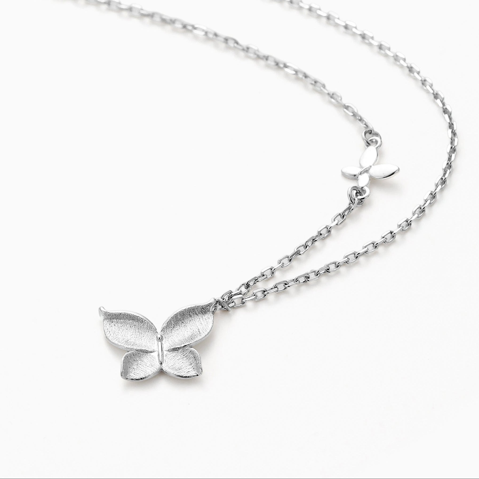 DOUBLE BUTTERFLY NECKLACE