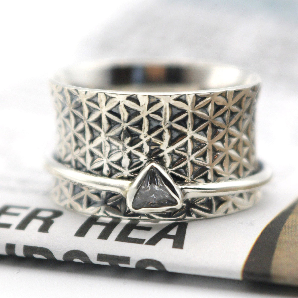 TRILLIAN SILVER MEDITATION SPINNER RING, GEOMETRIC TEXTURED BAND