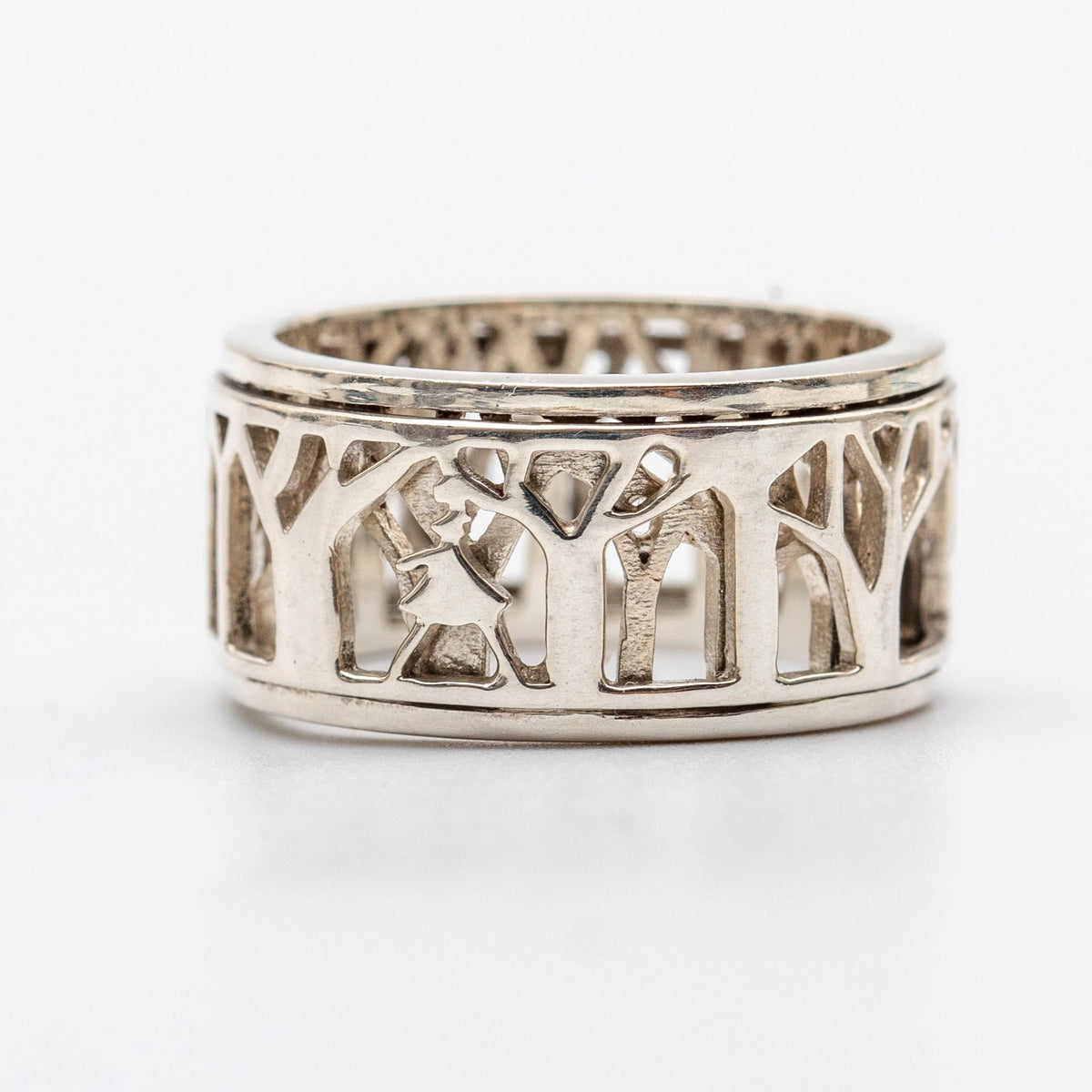 LADY IN NATURE SILVER MEDITATION SPINNER RING, FOREST CUTOUT DESIGN