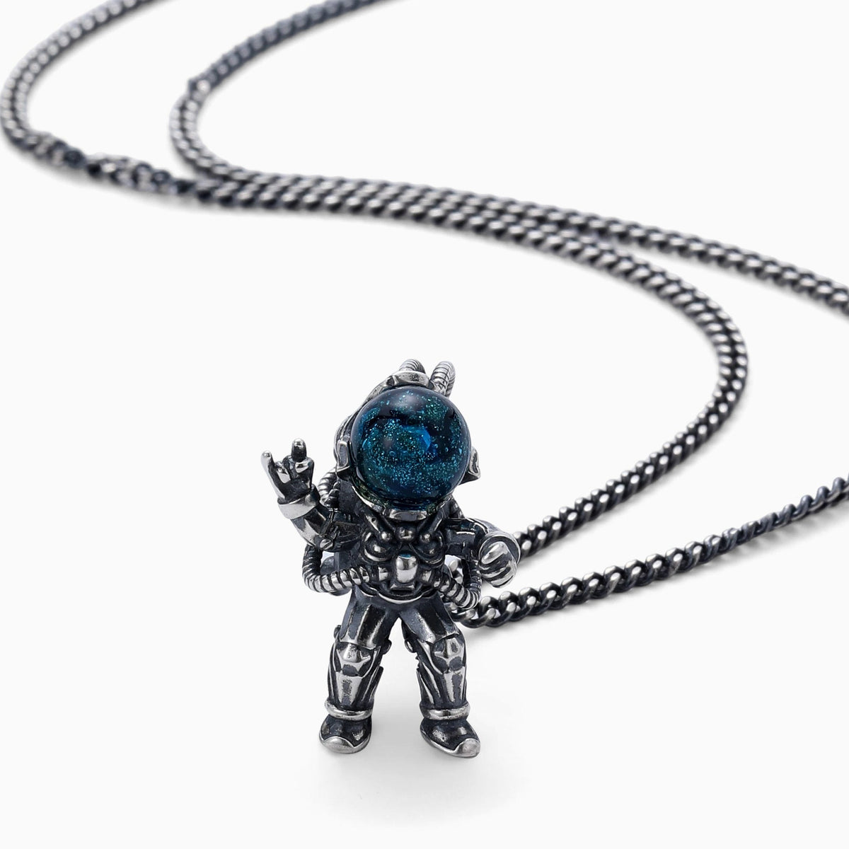 ASTRONAUT PENDANT ANTIQUED SILVER CURB CHAIN