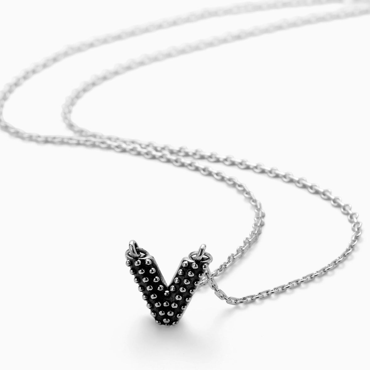 LETTER V CHARM ROLO CHAIN NECKLACE